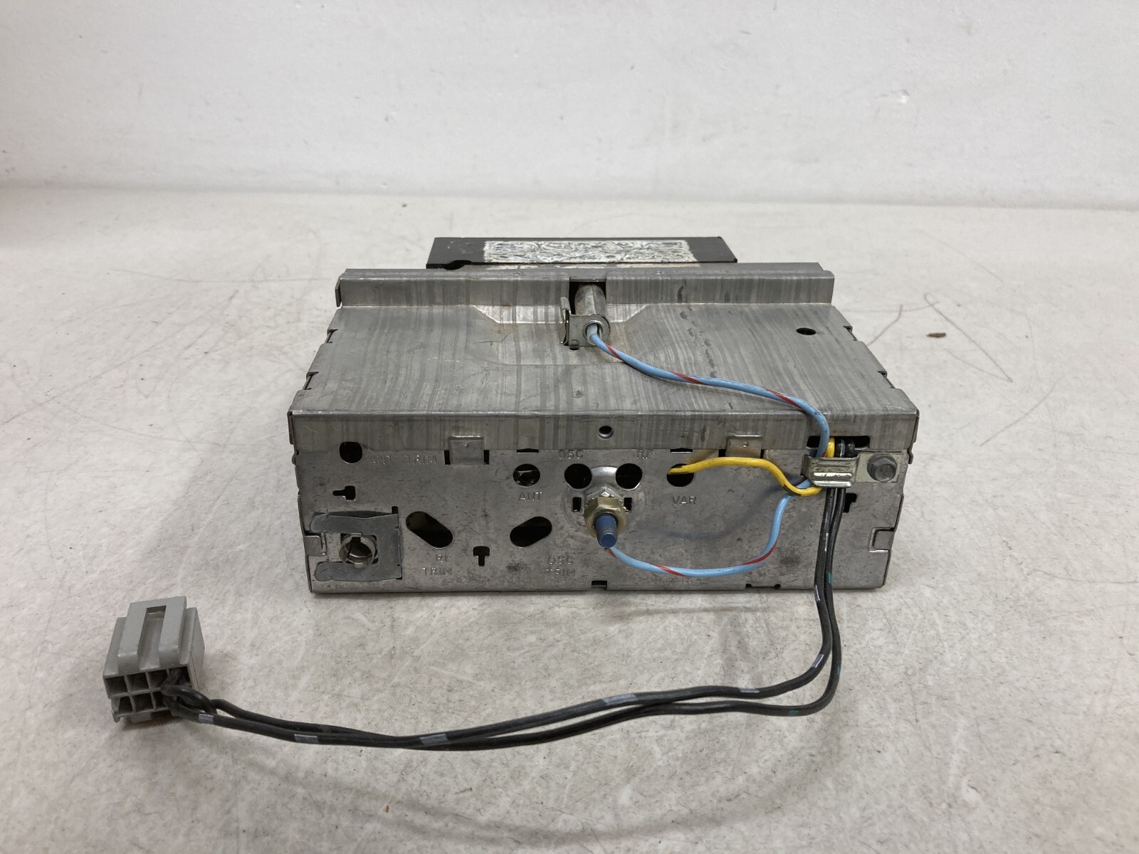 Vintage Ford Factory Radio Model Unknown
