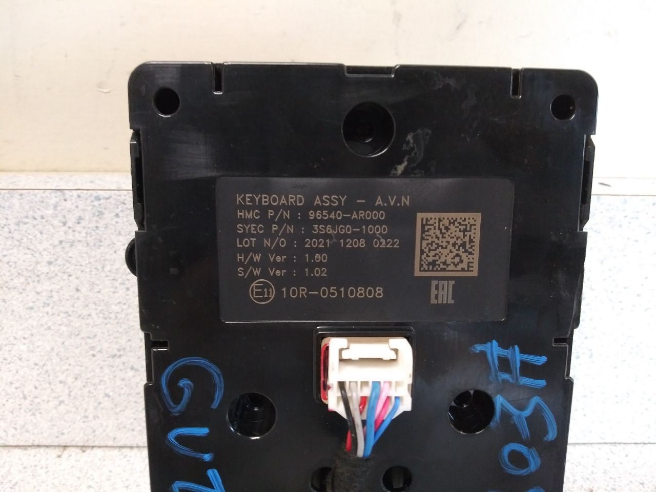 2022 GENESIS GV70 Audio Radio Control Console Mounted Fits 22