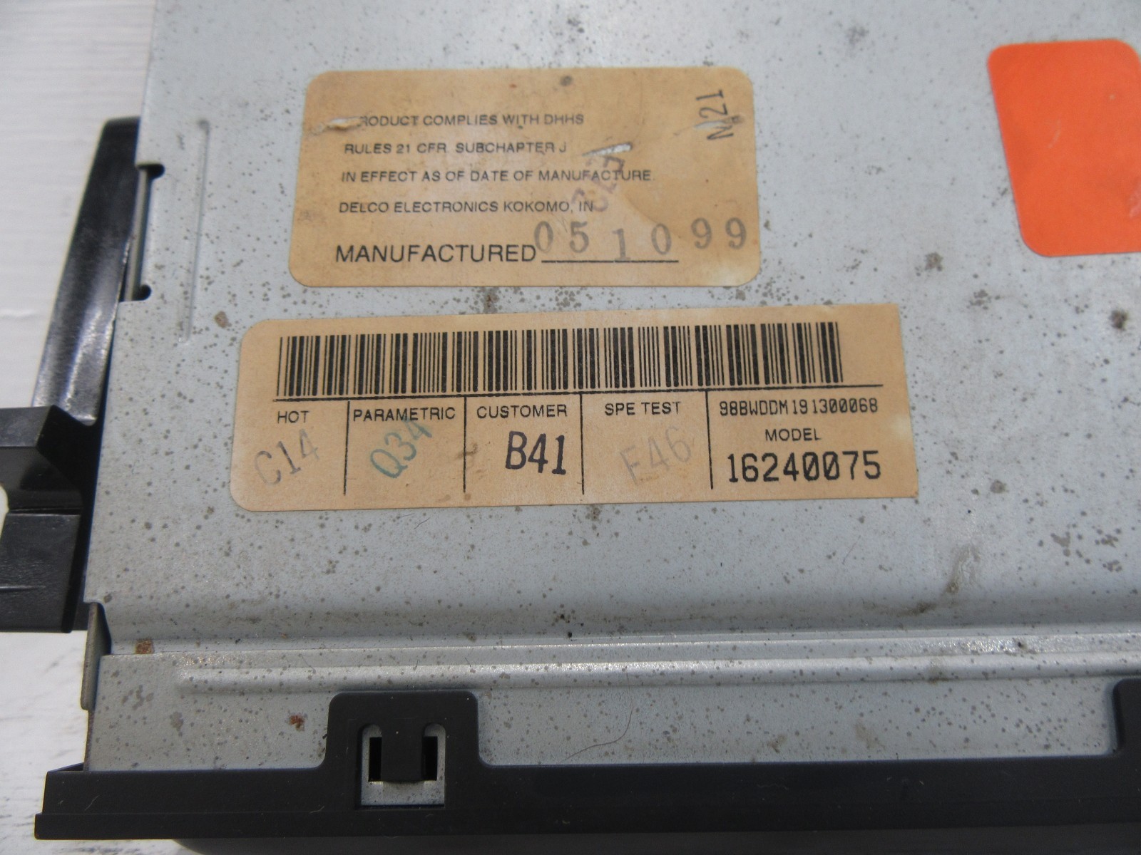 95-02 Chevrolet Silverado 1500 GMC Sierra Remote Slave CD Player 16240075