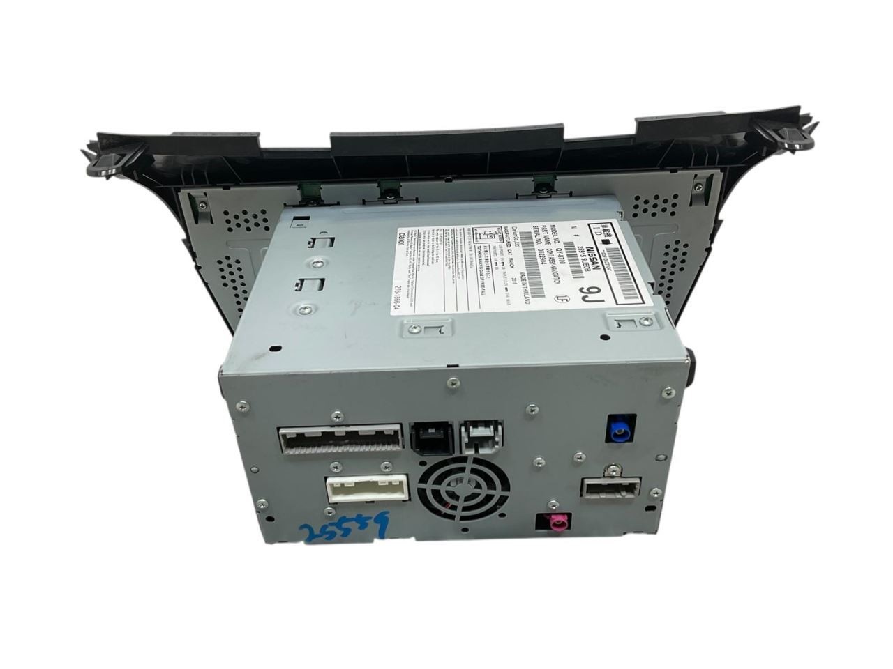 Radio Receiver 2018 NISSAN MURANO AM FM Stereo CD Player GPS Navigation 1004936