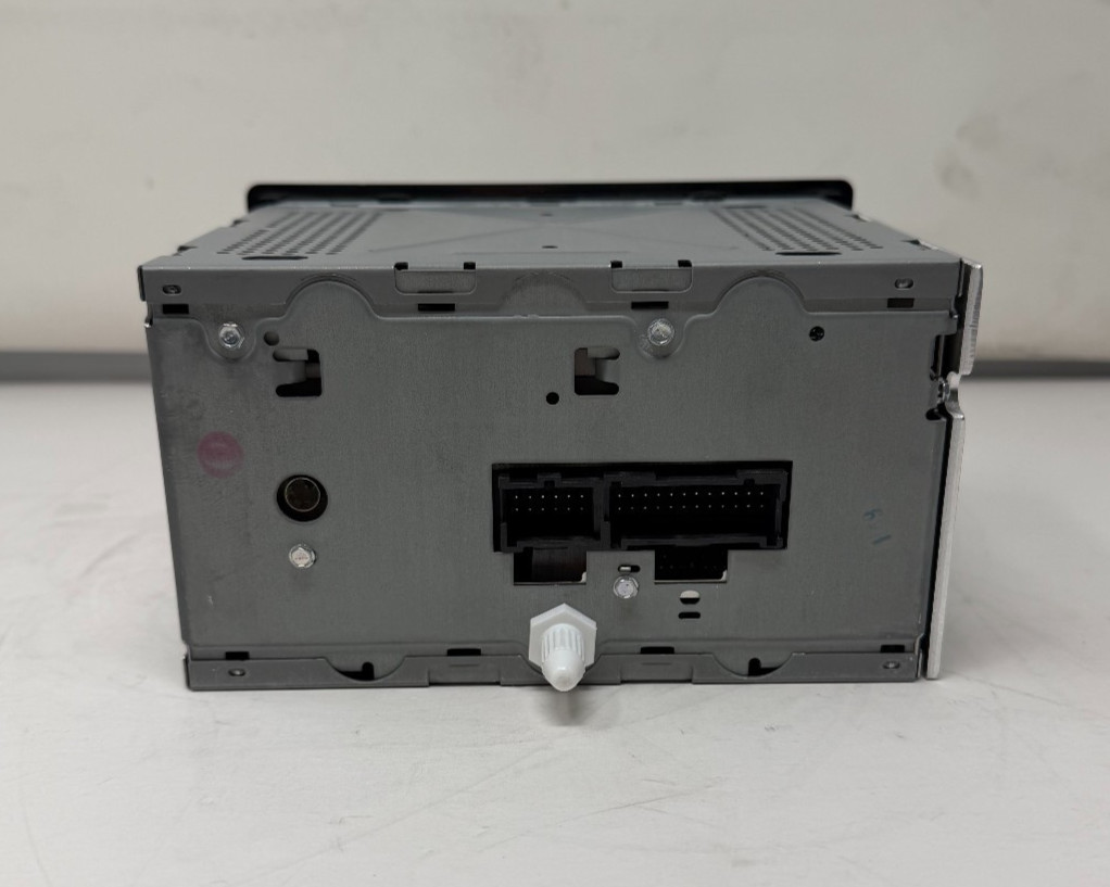 NEW 15295463 OEM GM CHEVROLET GMC BOSE AM FM CASSETTE CD RADIO W/ FREE SHIPPING