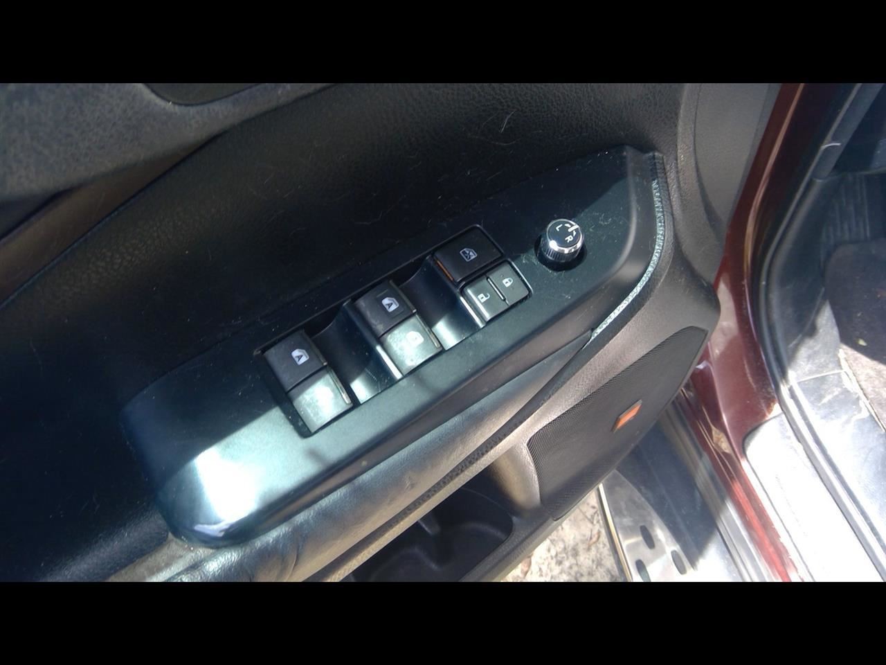 Info-GPS-TV Screen Display Screen Upper Dash Fits 14-16 HIGHLANDER 1135086