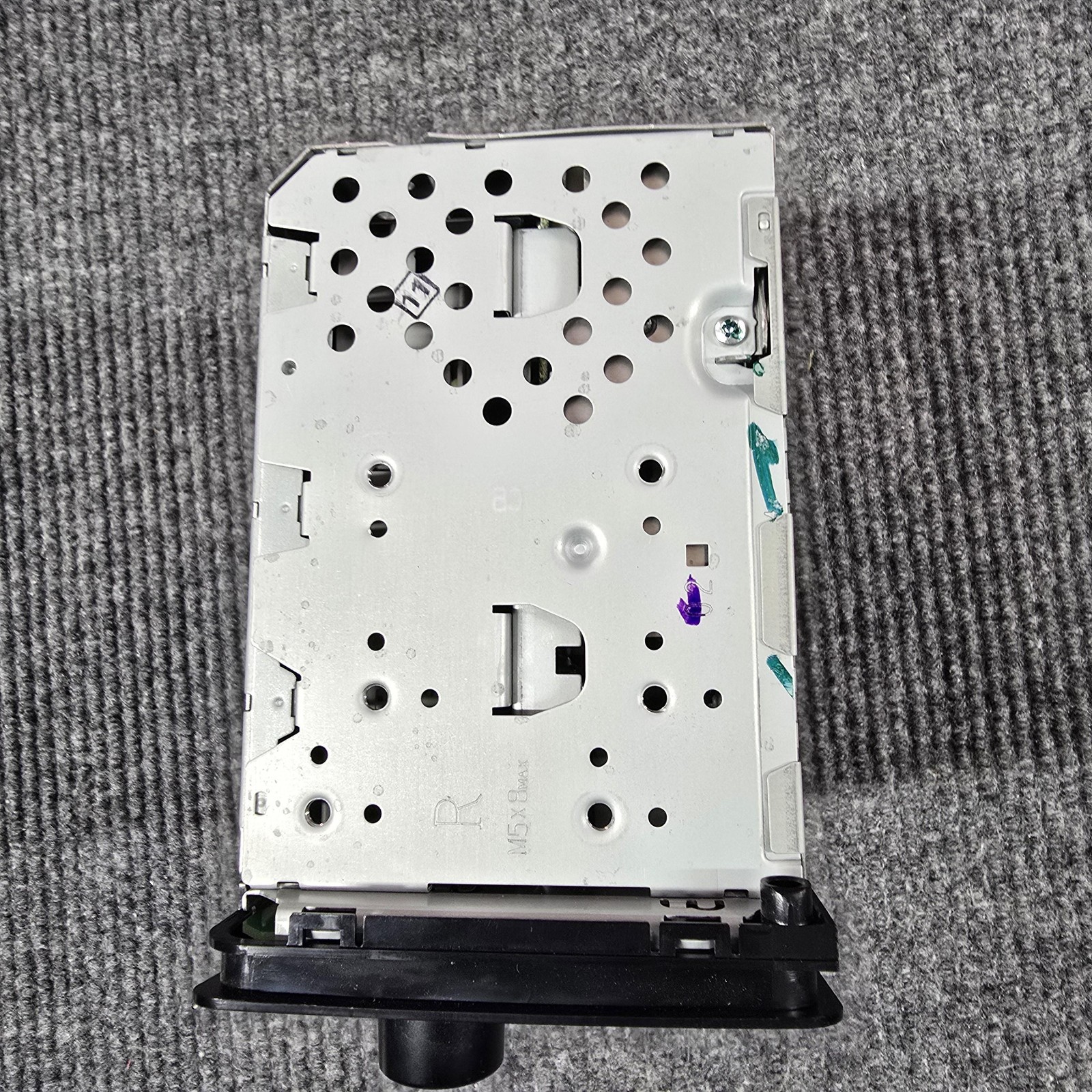 2001-2004 Toyota Tundra Sequoia Audio Radio OEM 86120-0C020 *Not Tested*