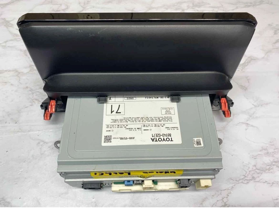 2021 2022 TOYOTA COROLLA RADIO AM FM DISPLAY & RECEIVER SED OEM