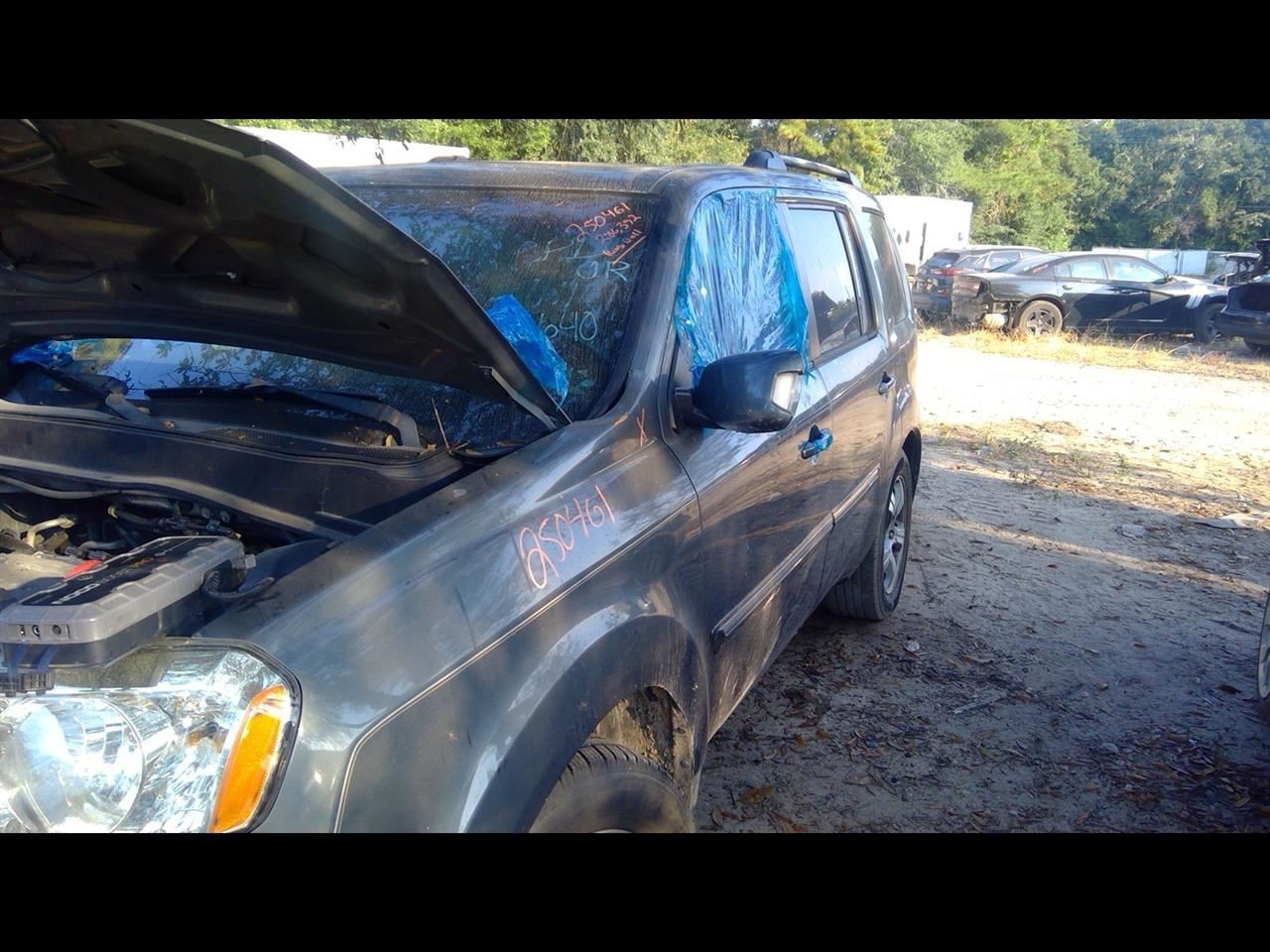 Camera/Projector Rear View Camera Gate Mounted Fits 09-15 PILOT 1145709