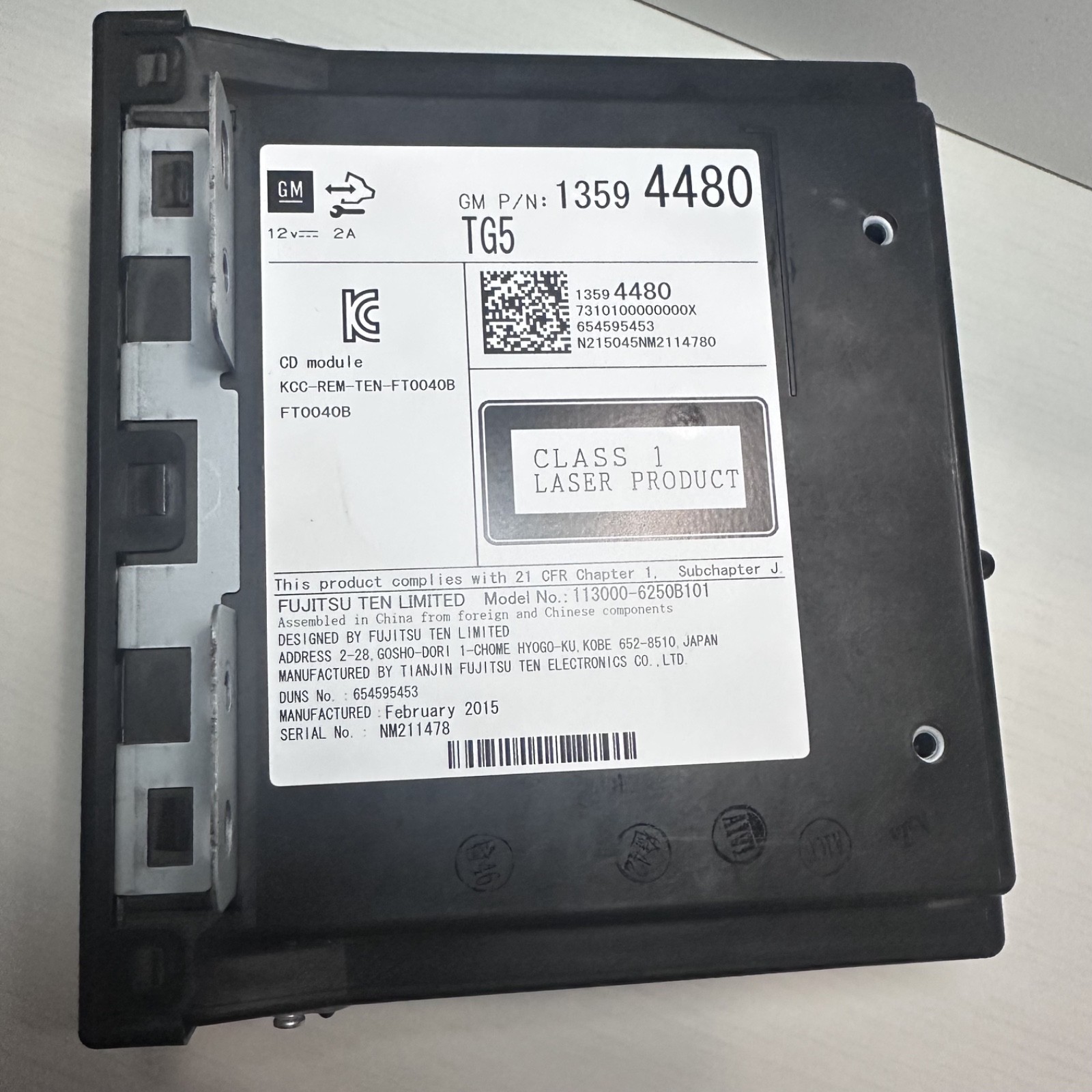 Fujitsu Ten 113000-6250B101 OEM GM CD DVD Radio Infotainment Module