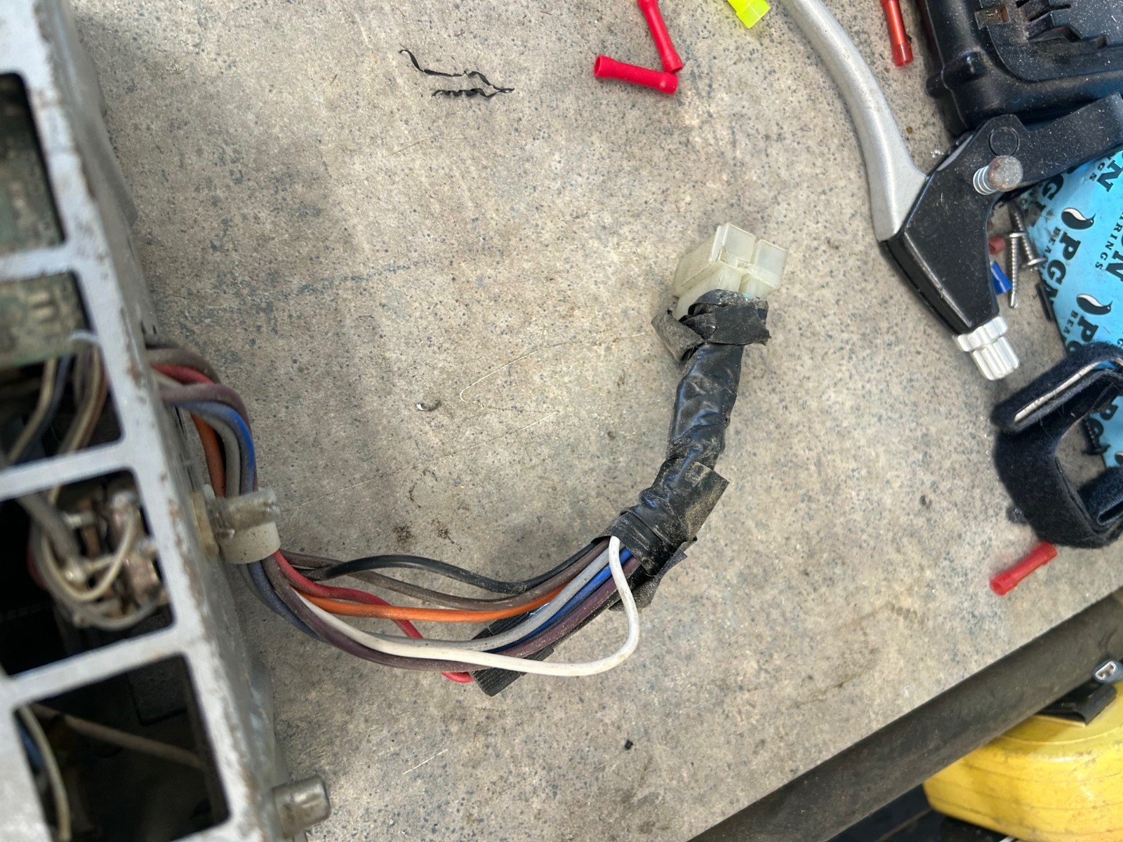 Unknown Chevy Radio