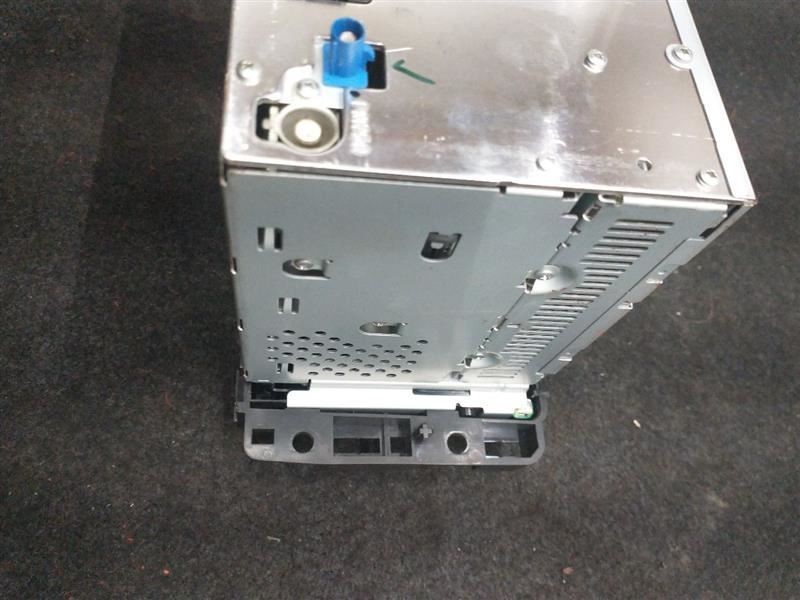 Audio Equipment Radio Opt Uvb ID 25894202 Fits 08-09 TAHOE 1038649