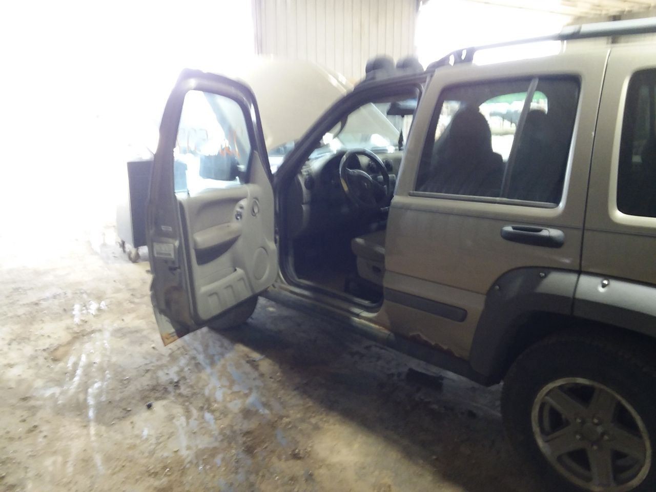 Audio Equipment Radio Receiver Radio ID Rbk Fits 02-07 CARAVAN 2167721