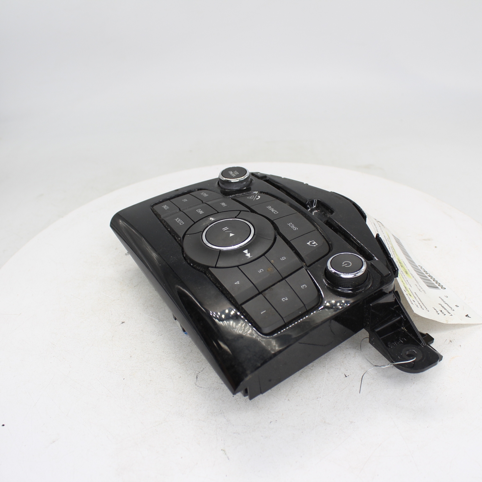 2014 Chevrolet Cruze Control Panel Part Number – 638-04138