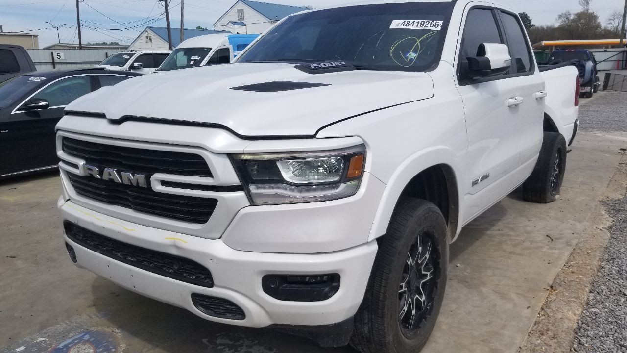 19 DODGE RAM 1500 NEW BODY RADIO AUDIO RECEIVER WITH DISPLAY 68292209AG
