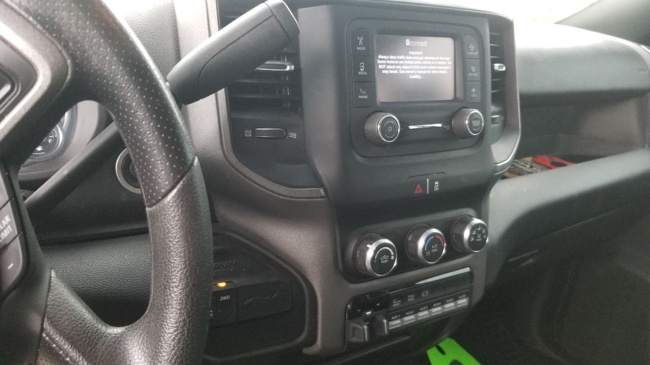 22 DODGE RAM 3500 SATELLITE RADIO AUDIO 5″ TOUCHSCREEN RECEIVER HEAD UNIT