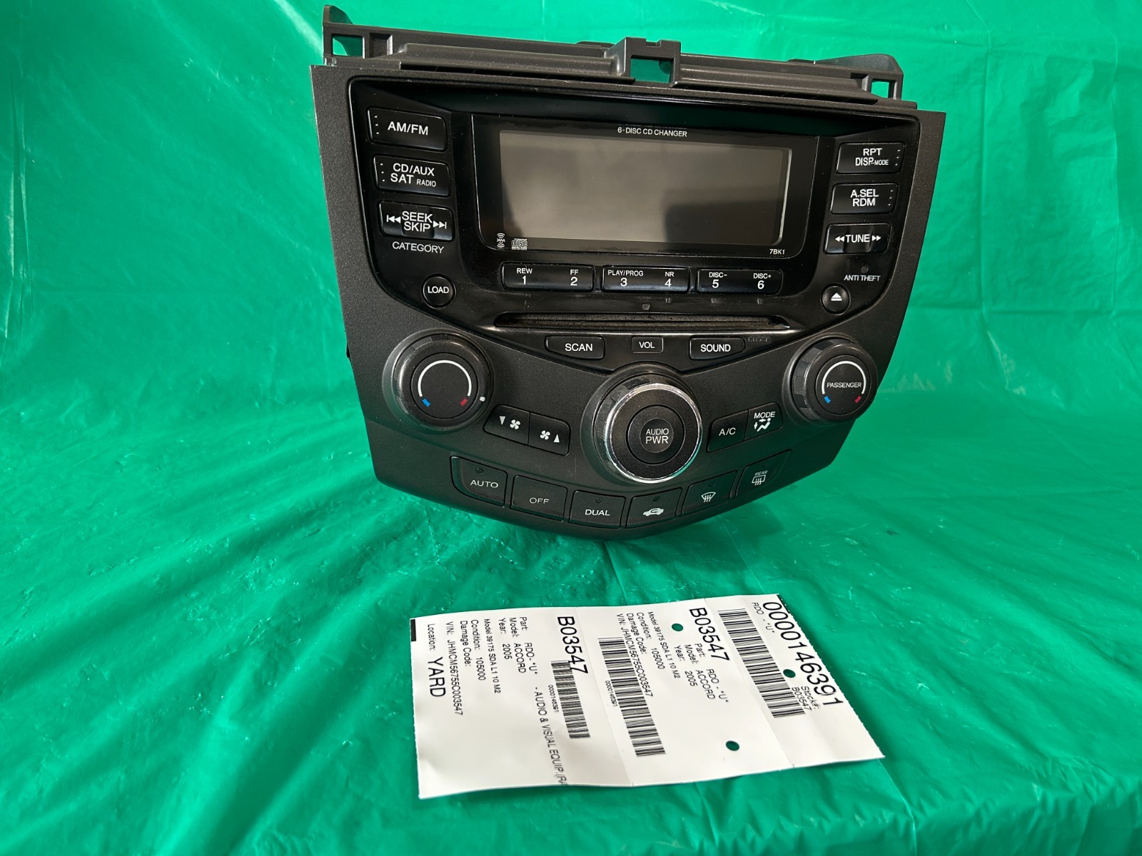 Audio & Visual Equip.(radio) HONDA ACCORD 05 39175 SDA L1 10 M2 OEM