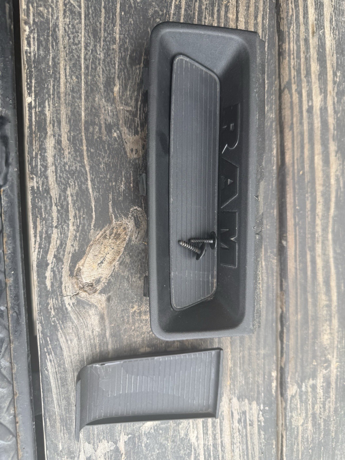 2014-2019 Dodge Ram Complete Radio Bezel With Controls And Complete Boss Radio