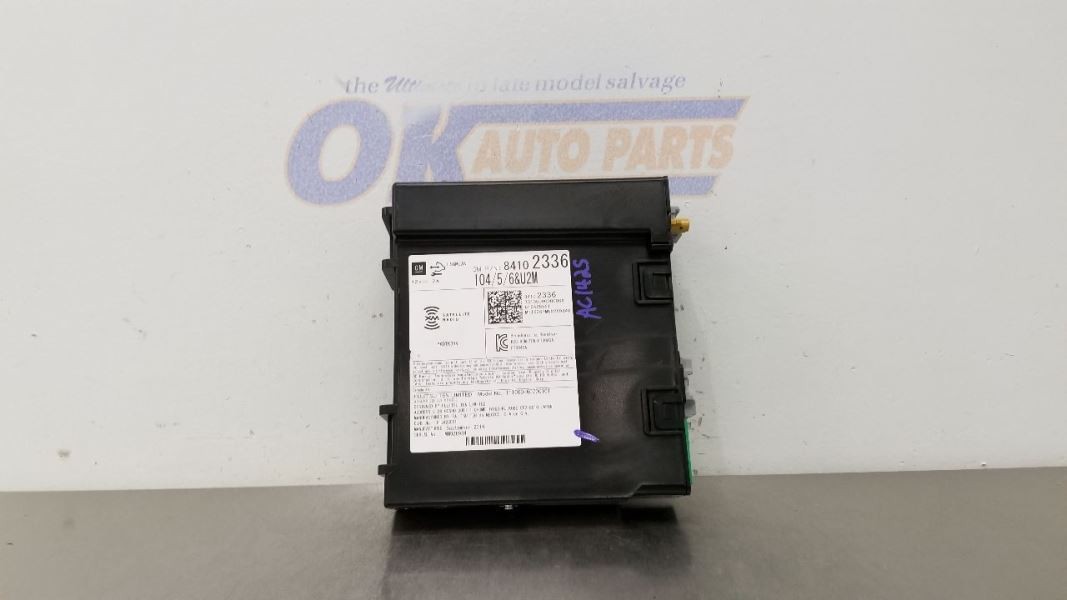 17 GMC SIERRA 1500 RADIO AUDIO RECEIVER 84102336