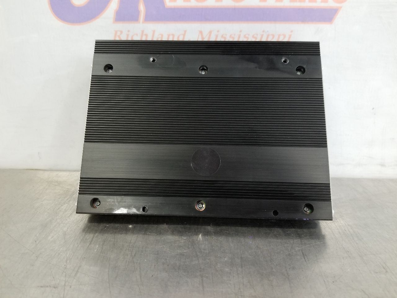 21 2021 DODGE CHARGER R/T RADIO AUDIO AMPLIFIER 68425657AA