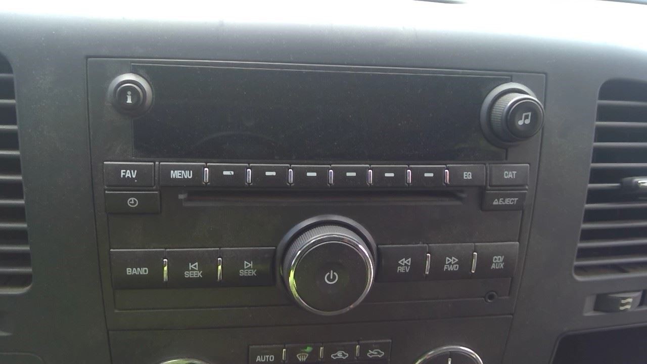 Audio Equipment Radio AM-FM-CD-MP3-USB Fits 11-21 EXPRESS 2500 VAN 1354518
