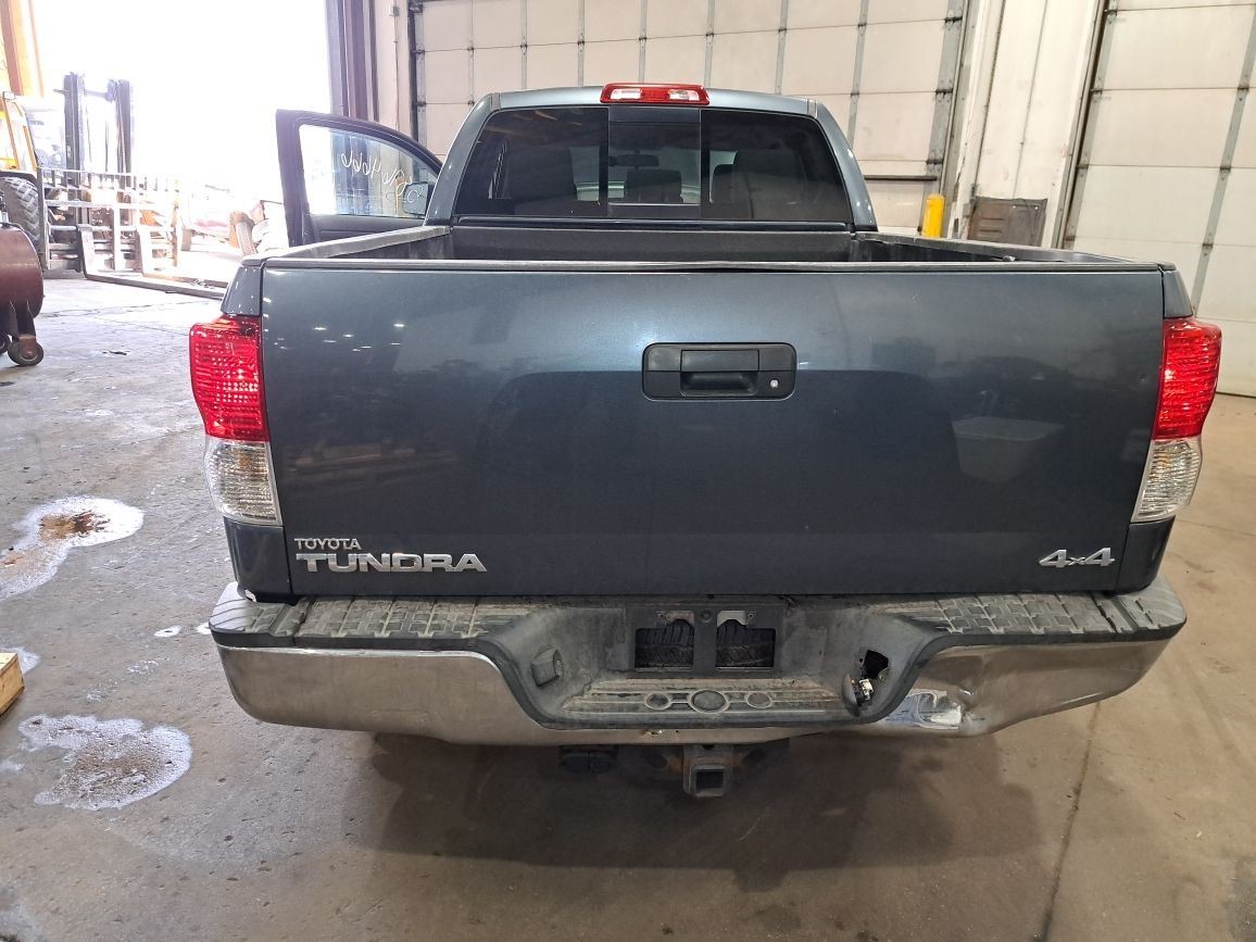 2010 Tundra Stereo Radio Display & Receiver Sku#4503156