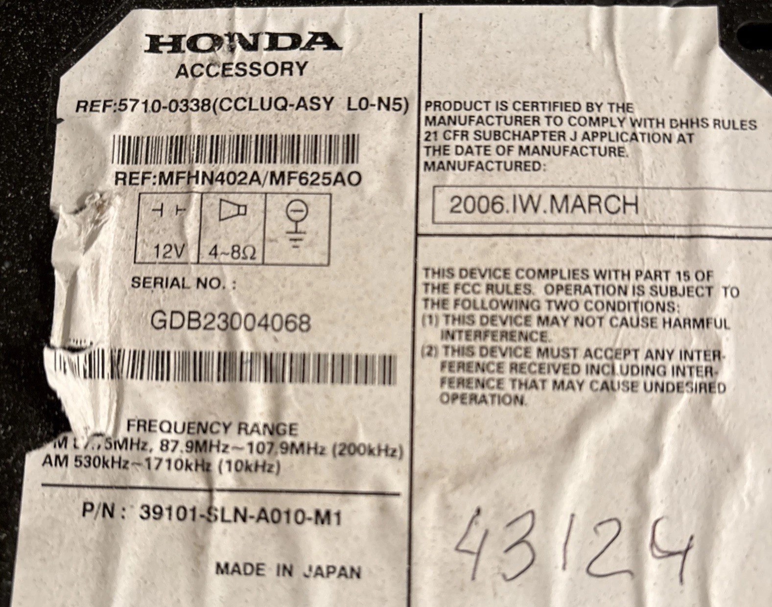 HONDA FIT RADIO AM/FM CD PLAYER CLIMATE CONTROL 39101-SLN-C010 DAMAGED/FOR PARTS
