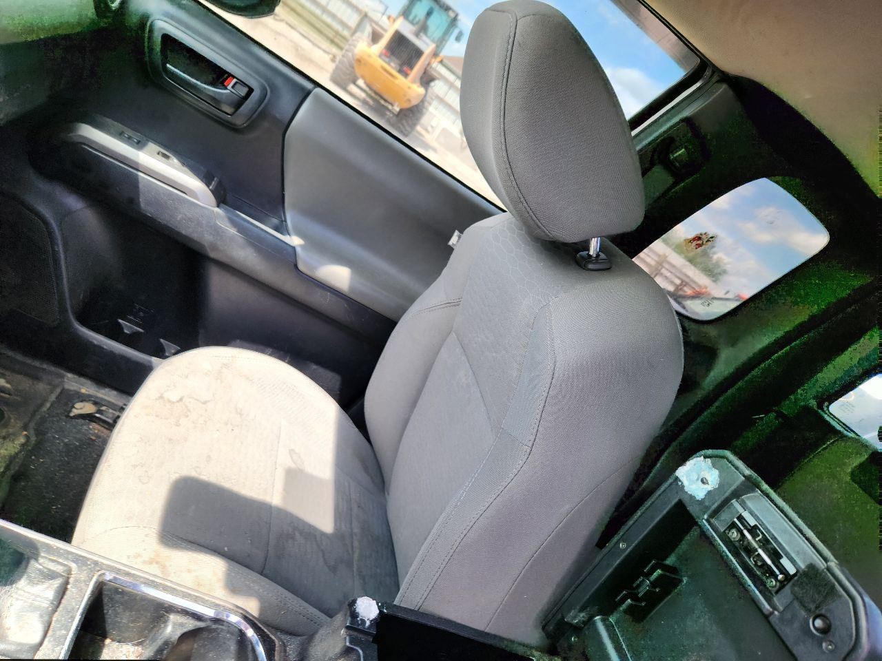 2018-2019 Toyota Tacoma Radio Display and Receiver