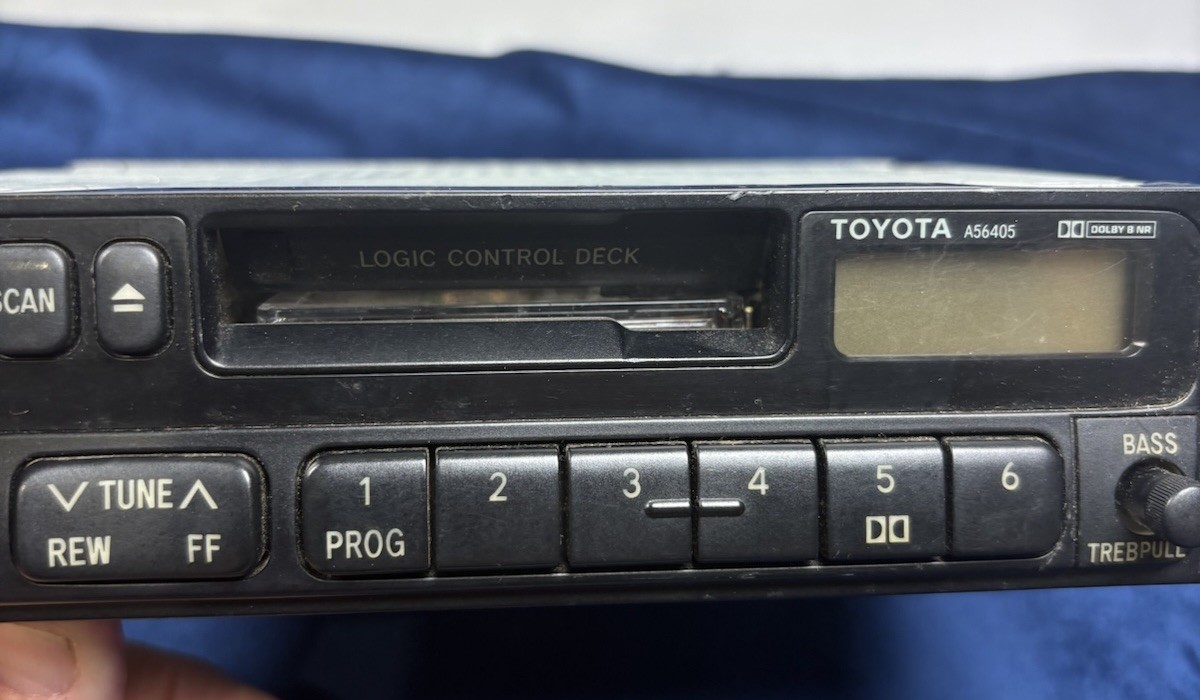OEM Toyota A56405 AM/FM Cassette Radio 86120-AC010 Dolby Tacoma Truck
