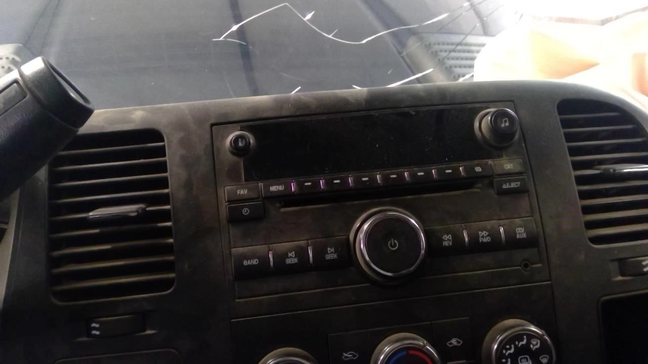 Chevrolet Silverado 2500 2010 Radio/CD/Stereo Head Unit 163K mi. Used 5180
