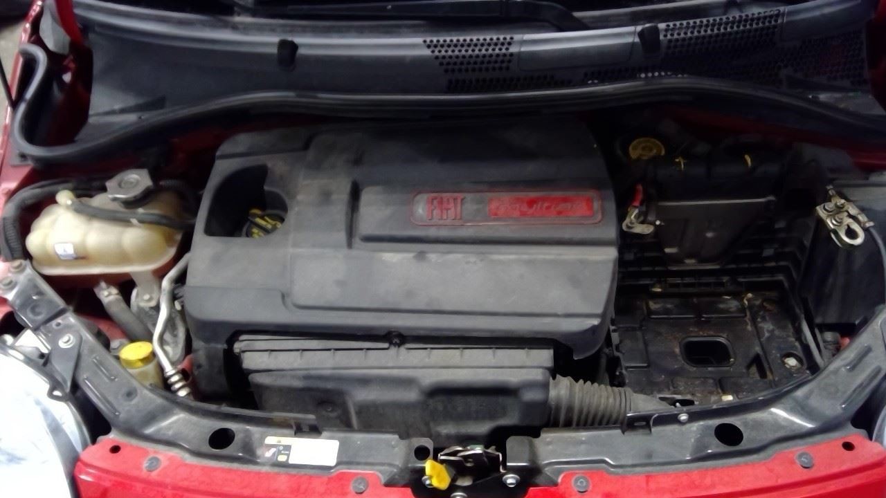 Audio Equipment Radio 2 Door AM-FM-CD-MP3 Fits 12-17 FIAT 500 12586584