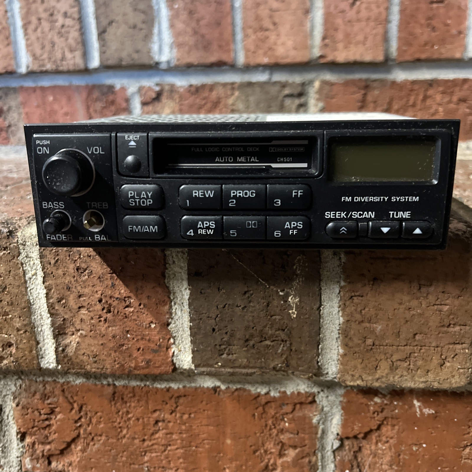 Clarion PN-9551I car radio AM/FM Stereo W/ Cassette Tape Player NOT TESTED