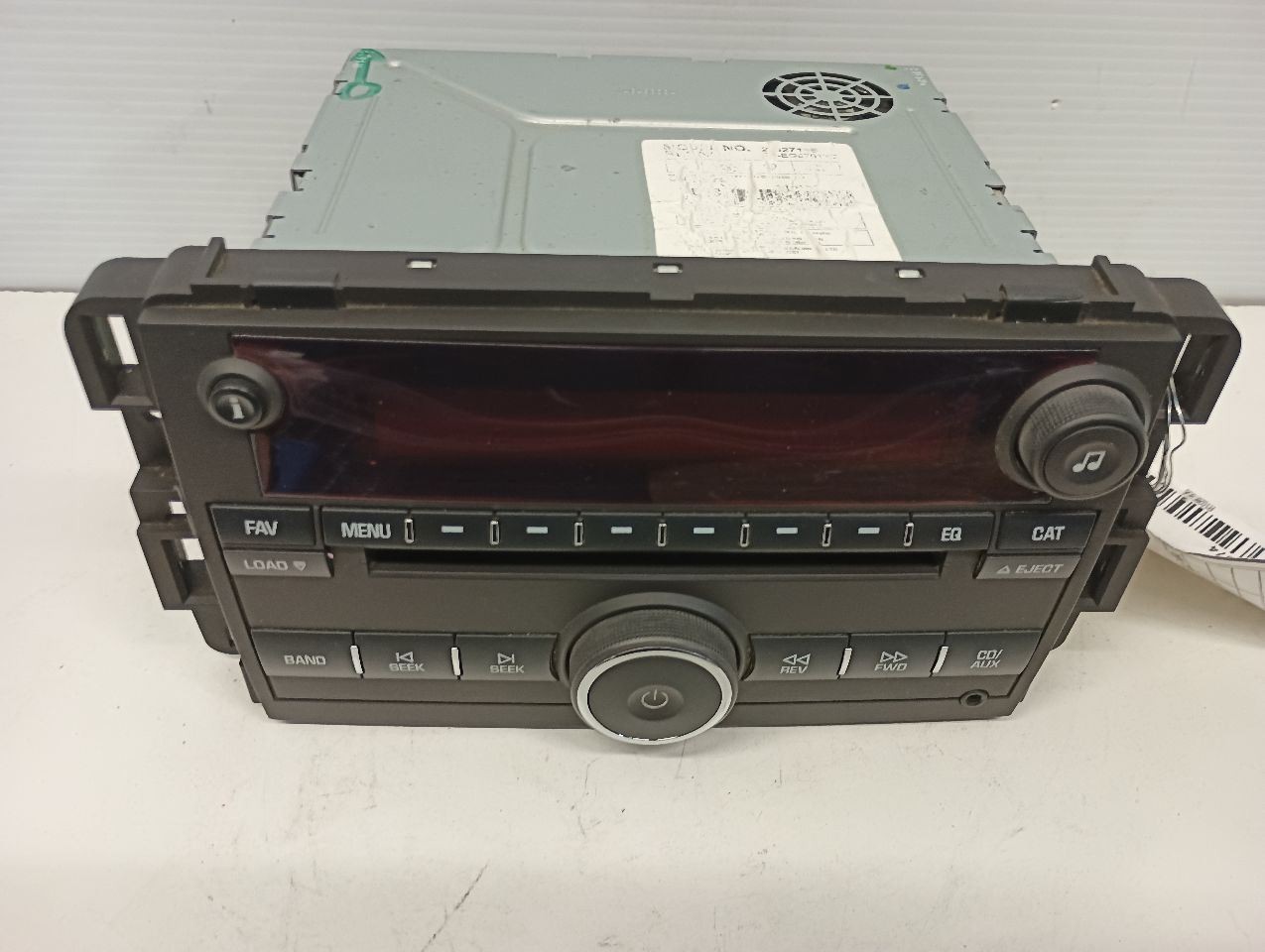 GM 25827118 AM FM Radio CD MP3 Player from 2008 GMC Acadia 10289856