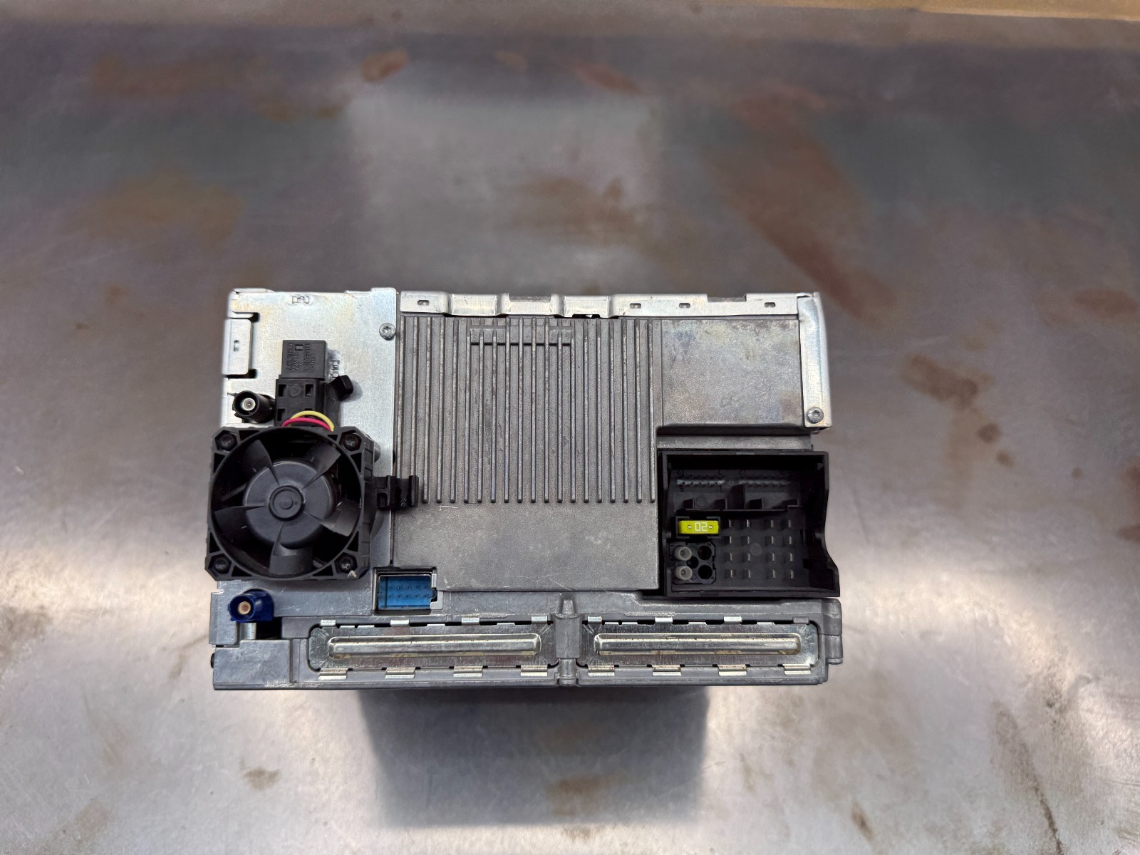 06-08 BMW E90 E92 E93 335 M3 CCC Navigation Headunit CD DVD FM Radio Tuner OEM