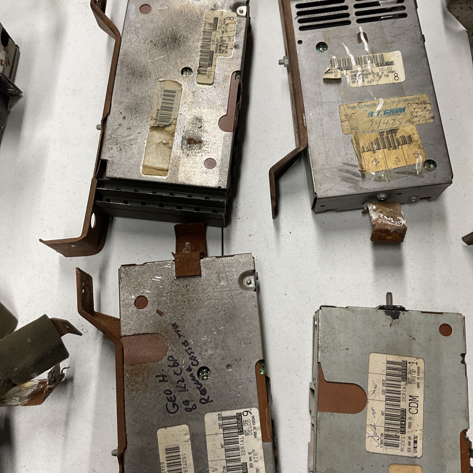 1988-1994 Chevrolet GMC Radio Lot For Parts Unknown Condition