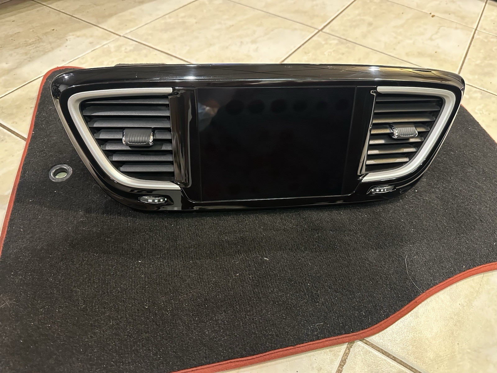 2018-2020 Chrysler Pacifica Radio Info Screen (8.40″ touch Screen) ID 68316174