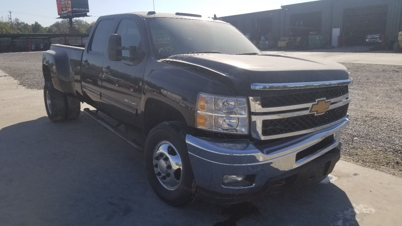 2013 CHEVY SILVERADO SIERRA AM FM RADIO RECEIVER NAV NAVIGATION DVD PLAYER
