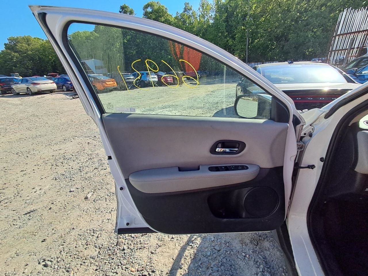 Audio Equipment Radio US Market Display And Receiver LX Fits 18 HR-V 2941536