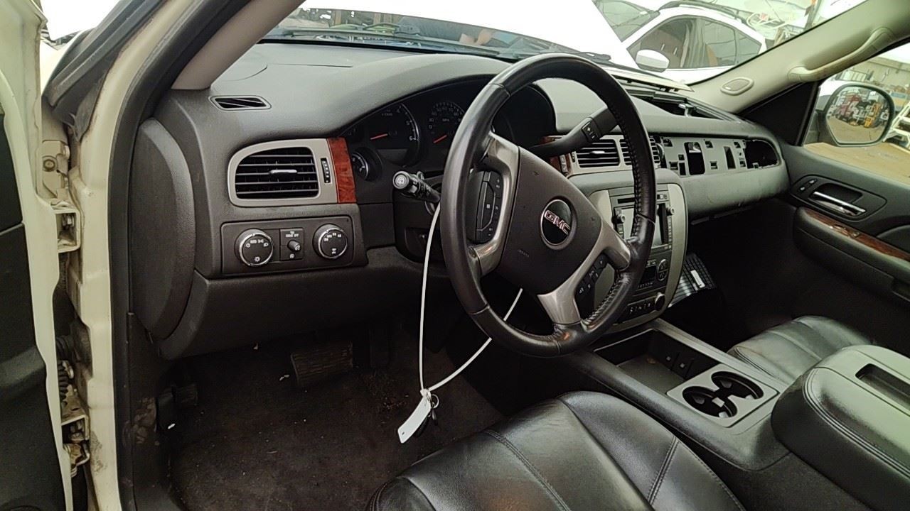 Audio Equipment Radio Opt Uvb ID 25894202 Fits 08-09 TAHOE 7187612