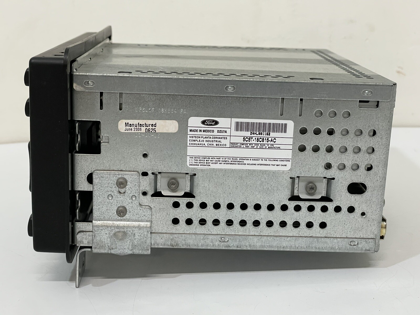 OEM Ford 5C5T-18C815-AC ~ Radio AM FM 6 CD Changer w/ Bluetooth for Ford Lincoln