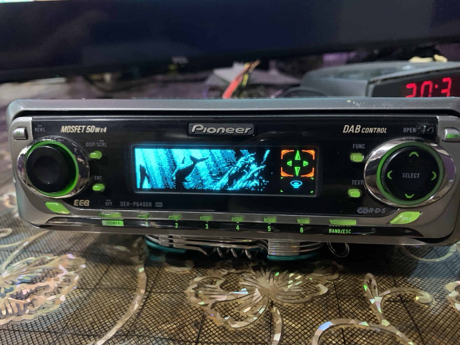 PIONEER DEH-P6400R DOLPHIN ANIMATION Radio CD Receiver Mp3/WMA 50/4 TESTED
