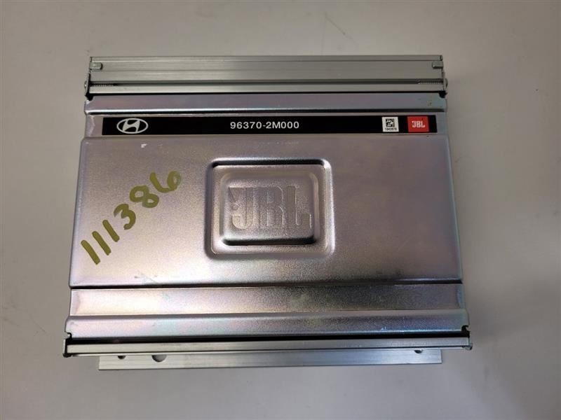 2009 10 11 12 2013 HYUNDAI GENESIS Radio Amplifier