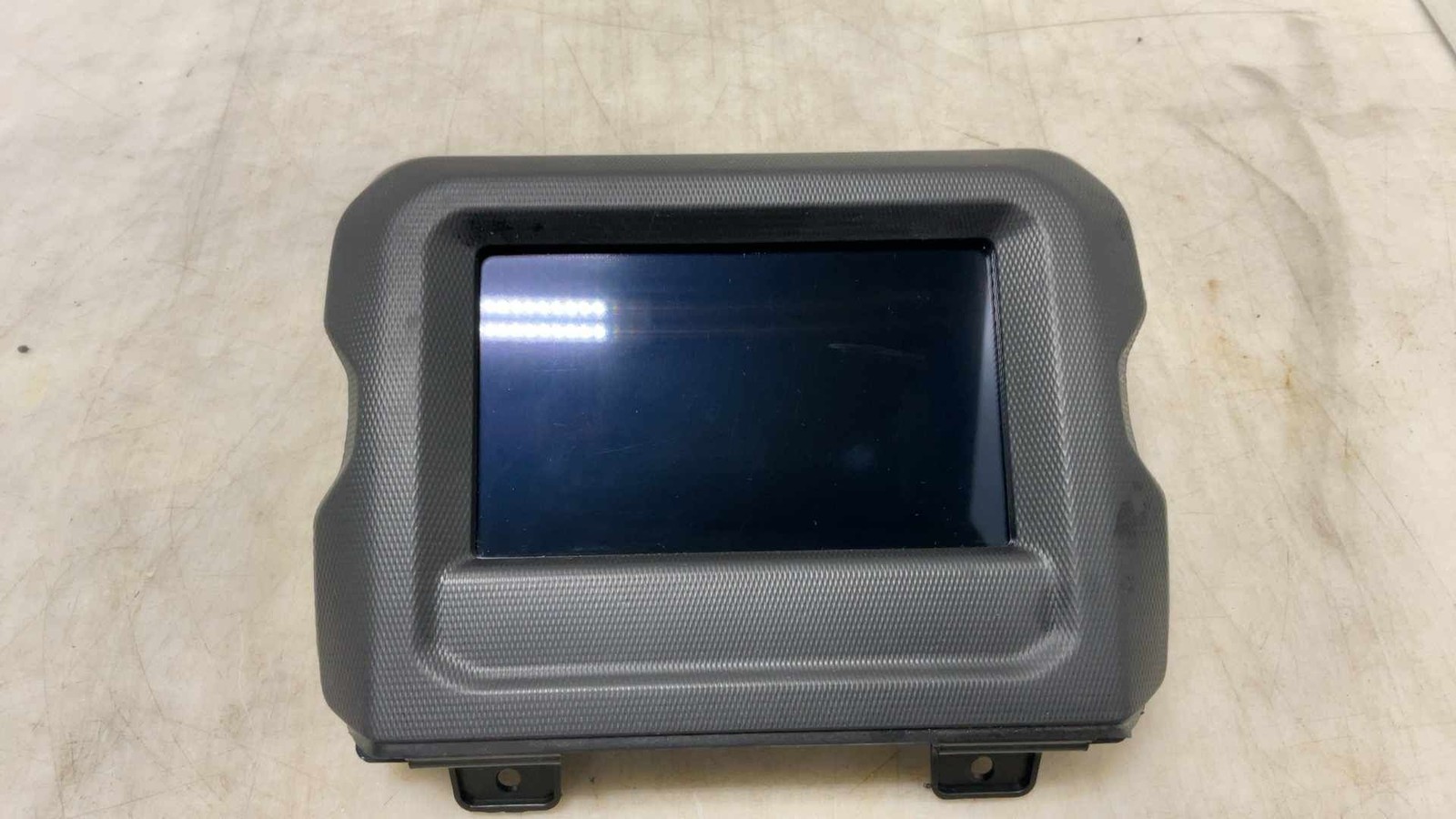 Jeep Wrangler JL OEM 7 in Touchscreen Radio w Trim Panel 68575691 2023 150754
