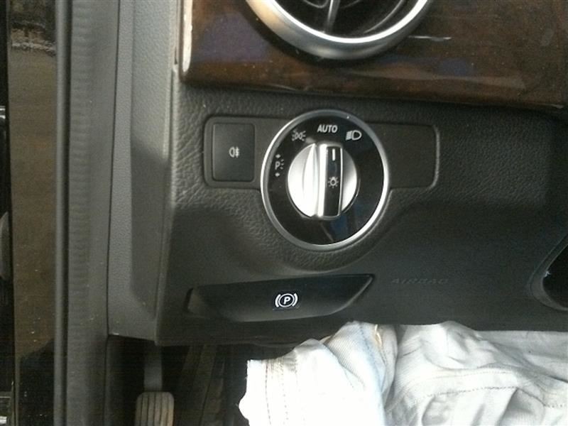 Audio Equipment Radio 204 Type Receiver Fits 13 MERCEDES GLK-CLASS 3116854