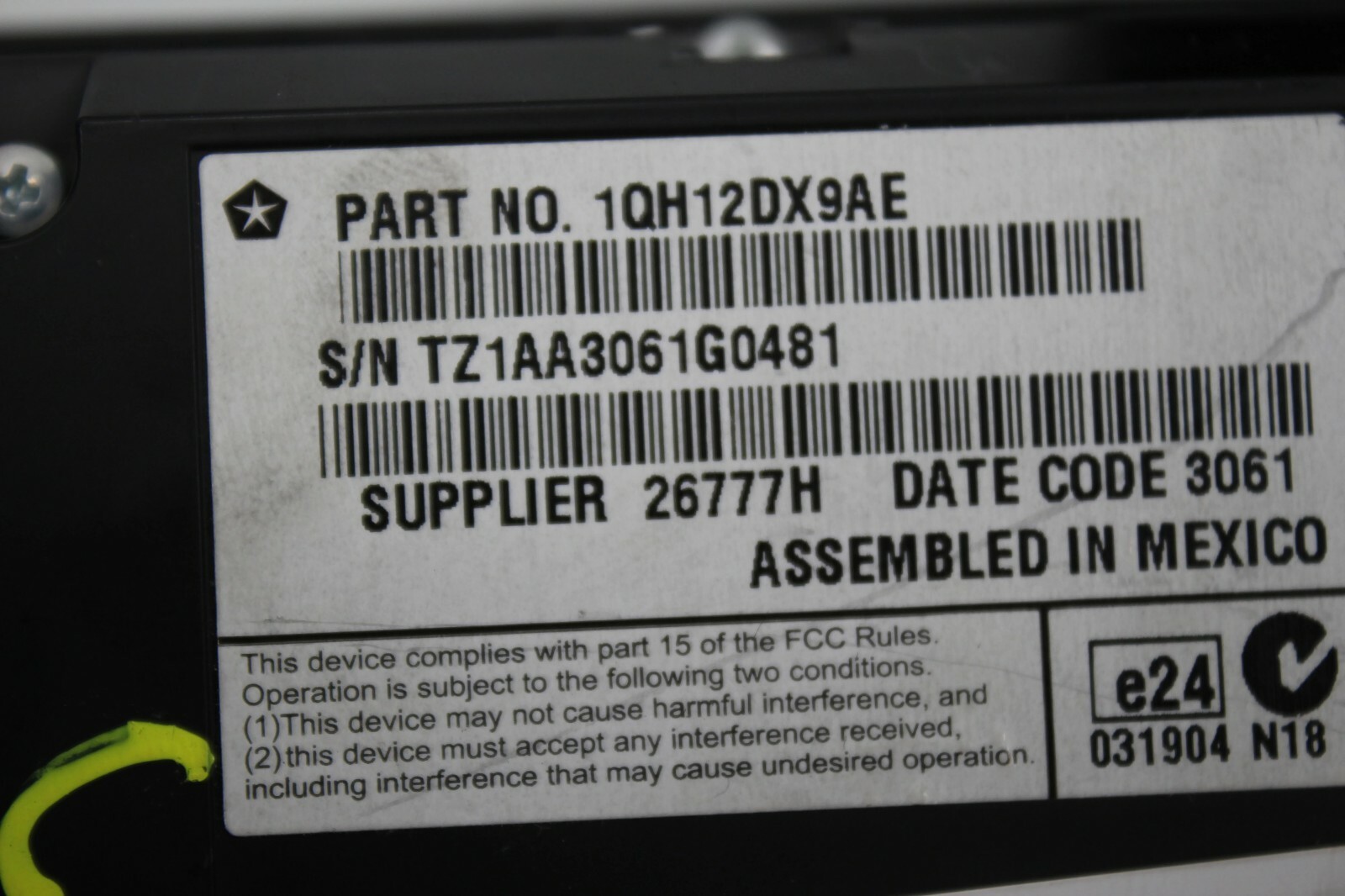 11-14 Dodge Charger Radio NON NAVI Cd Player Display Screen 05064798AH +Code