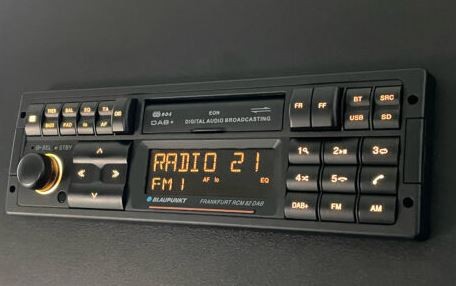 Blaupunkt Frankfurt RCM 82 DAB – 1-DIN Car Stereo