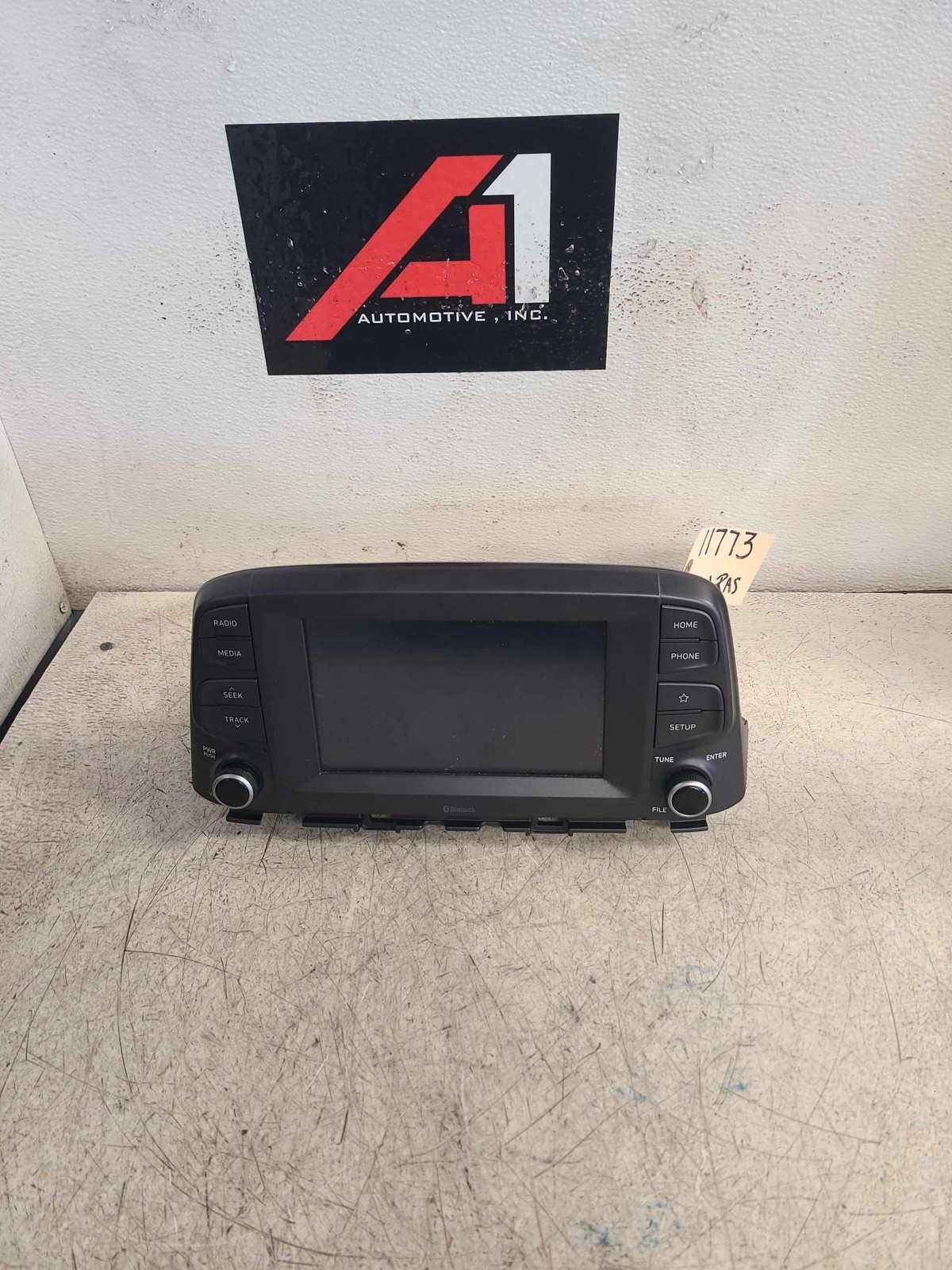 18-21 HYUNDAI KONA Radio Display Receiver US Mrkt W/o Navigation 96160J9020TMT