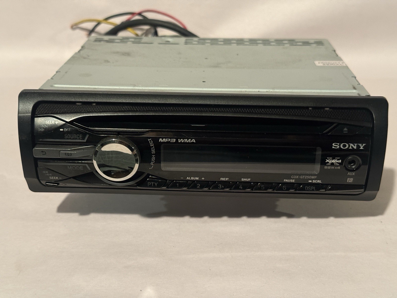 Sony CDX-GT250MP Car Radio Stereo Receiver CD Player Single DIN in Dash Used