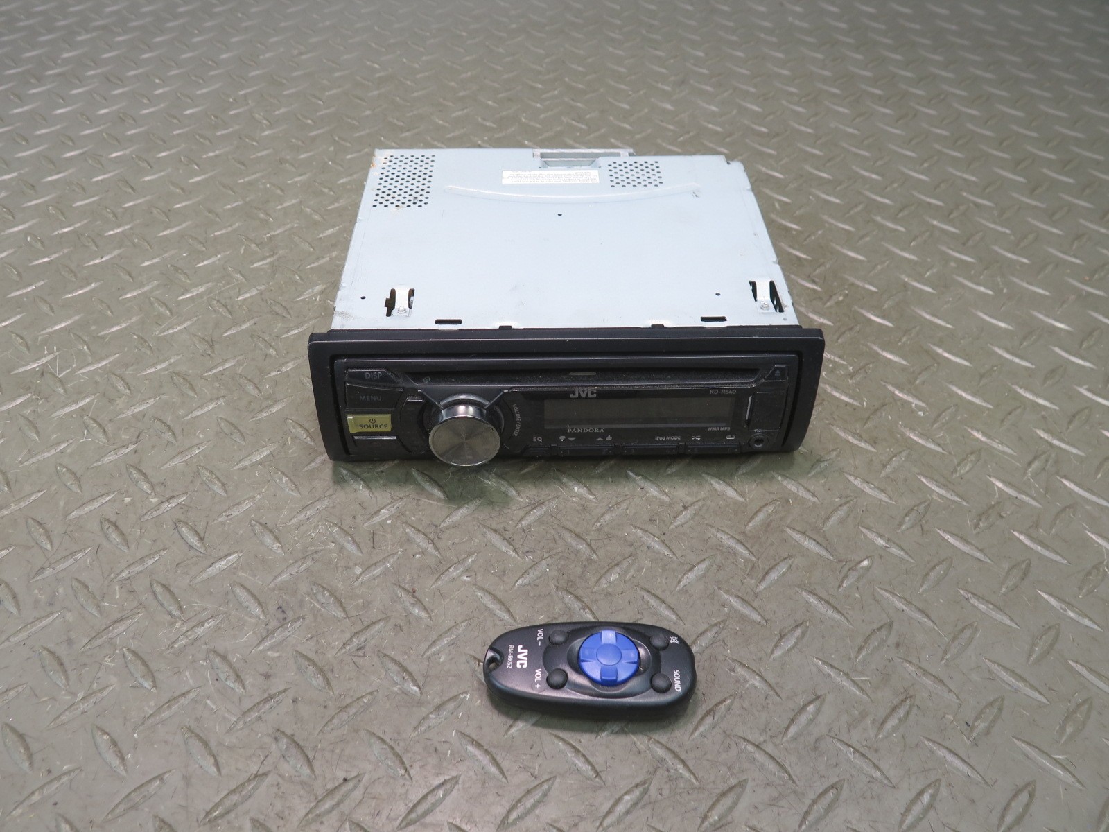 JVC KD-R540 RADIO CD USB PLAYER RECEIVER W REMOTE CONTROL