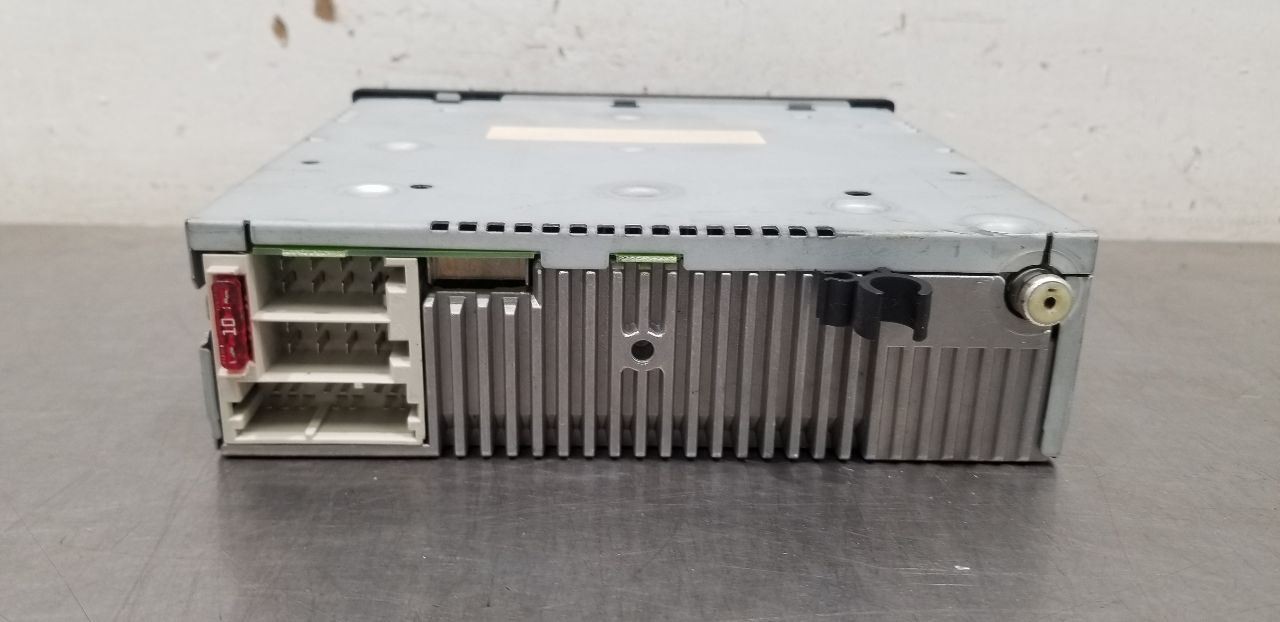 02 PORSCHE 911 996 CR-220 RADIO AUDIO RECEIVER 99664512510