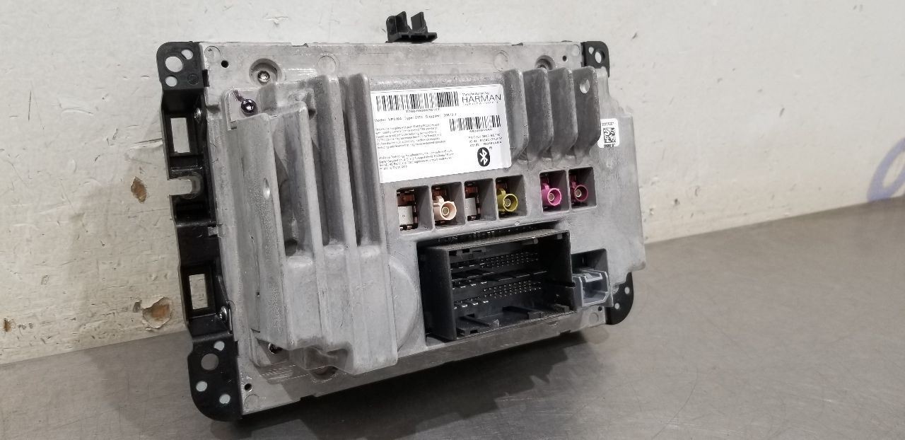 16 DODGE RAM 1500 BIG HORN RADIO AUDIO DISPLAY 8.4″ SCREEN