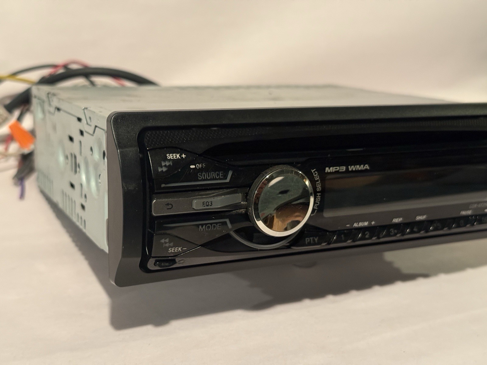 Sony CDX-GT250MP Car Radio Stereo Receiver CD Player Single DIN in Dash Used