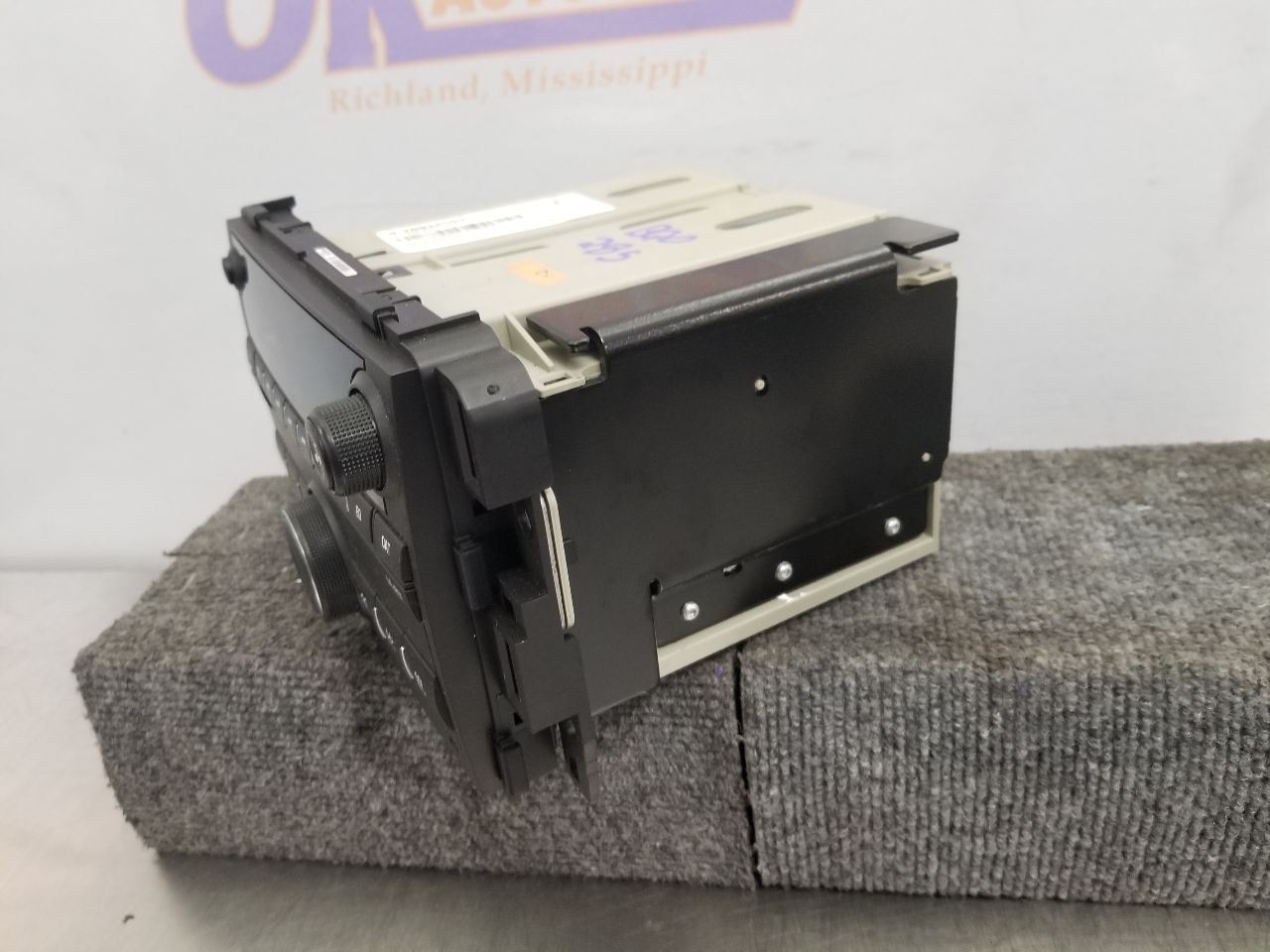 12 GMC SIERRA 1500 SLE 4X2 5.3L RADIO AUDIO 20934593 OEM