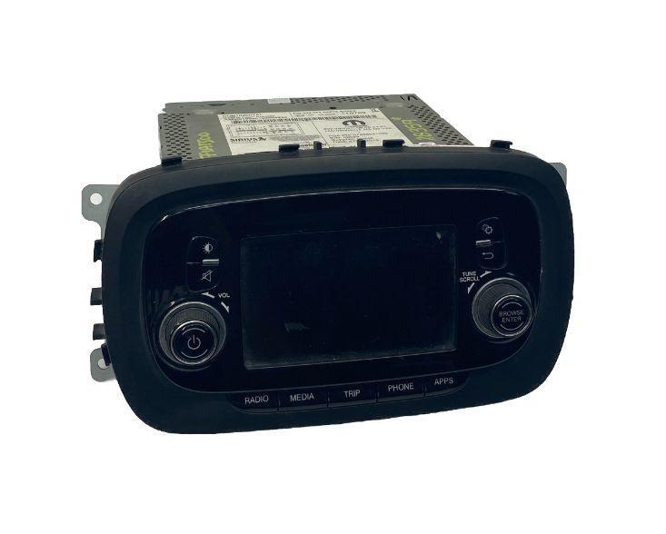 Fiat 500 radio am fm 16 17 display receiver 4dr 5.0″ touchscreen OEM 07356051020
